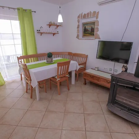 Dorada Apartmán Komarna